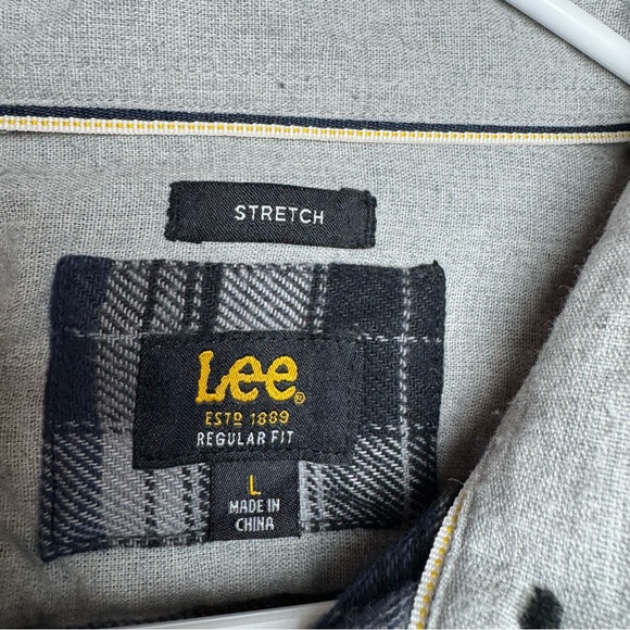 Lee Flannel Shirt Mens Large Blue Grey Plaid Regular Fit Heavy Button Up Outdoor - Picture 3 of 5